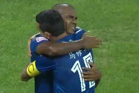 感动：恒大功勋外援穆里奇贡献绝杀，进球后跪地流泪不止视频封面