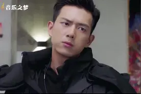 李现简直有毒啊，这首歌曲被李现带火了，冲上热搜榜第一！视频封面