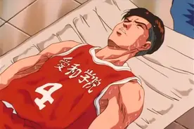 名朋工业这篮球打的都快成战场了