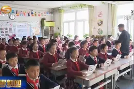 今秋起甘肃省中小学语文等三科使用国家统编教材视频封面