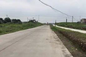 南京江北一块飞地，盘城西郊，紧挨大学，一派田园风光视频封面