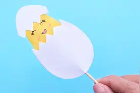 简单好玩的趣味手工，轻轻一拉小鸡就破壳而出，小朋友都喜欢
