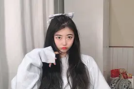 表面光鲜亮丽的室友，实则寝室脏到难以下脚，小啊湘忍不住吐槽视频封面