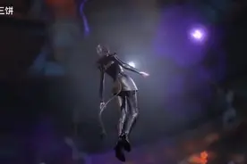 只要打开抱抱的姿势正确，一手一个漂亮媳妇！