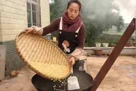 炒回锅肉的必备调料，正宗的干豆豉做法，农村人都会做