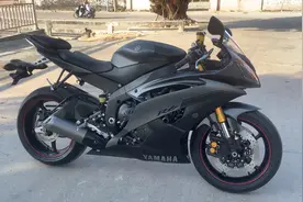 2009年雅马哈YZF-R6 中量级跑车