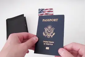 美国护照上到底写了什么？中国护照和美国护照有多少区别？视频封面