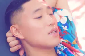 RM，姜GARY最新曲《Purple Bikini》MV公开！魔性Rap引爆听觉