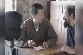 说到劈犊子的事，姜七即使不情愿也要同意，毕竟大根是朱四的孩子