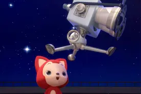 望远镜近视了小阿狸给他带上眼镜后，他高兴地跳起舞来！