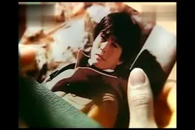 歌曲（勿忘我）韩国电视剧《冬季恋歌》插曲，年轻的裴勇俊崔智友视频封面