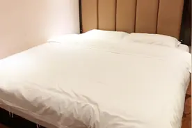 彩云在汉中宁强青木川：客栈一晚上60，第二天就换房了，为什么视频封面