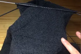 自己动手织条暖暖的毛裤（五）横裆的编织（2）