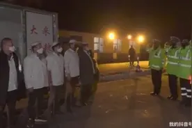 疫情当前，回族兄弟一碗拉面温暖一座城视频封面