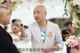 包贝尔晒饺子羊角辫cos哪吒造型，一颦一笑都相似堪称神还原！视频封面