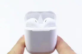 国产蓝牙耳机开箱评测，对比苹果air pods，网友：还真行！视频封面
