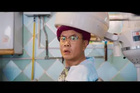 学生锡纸烫被老师发现，正准备管教，却得知学生毕业了。视频封面