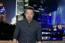 快递小哥热心扶老人 被指肇事者视频封面