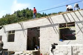 农村老人常说：“盖房不留后窗”是什么意思？为什么后窗不能留？视频封面