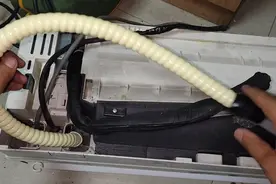 空调内机更换排水管全过程，内机滴水到底什么原因？