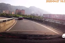 小伙自驾游离开罗源前往宁德，一起看看宁德市区街景视频封面