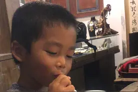 牛奶加茶吹泡泡视频封面