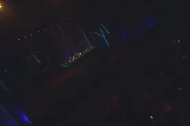 陈奕迅超长串烧，难过时听听，很治愈，歌词刺骨，声音催泪。视频封面