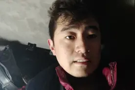 一人一狗自驾西藏，半夜被钉子扎进脚里，应该不用去医院吧视频封面