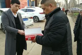 实拍河南商丘，结婚发这种烟，看看有档次吗？视频封面