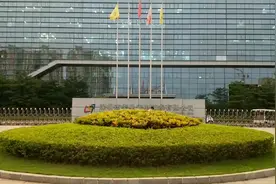 听说深圳这个厂的员工福利特别好，有没有准备一起去面试的视频封面