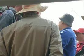 实拍西宁一个劳务市场，找活的多招工的少