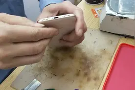 iphone8微信语音无声，打电话无声换尾插排线解决视频封面