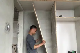 装修木工：衣柜侧面如何处理才美观，师傅这样做你学会了吗？