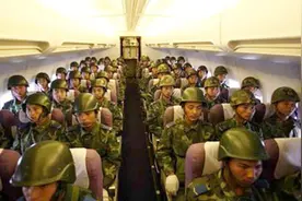 中国高铁全覆盖，集结十万大军真的只需半天吗？真相令专家担忧视频封面