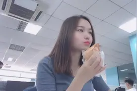 三分钟带你看完沪漂女程序员一天的生活，两点一线，单调却充实视频封面