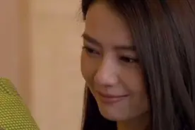 高圆圆神秘现身为好友黄海波庆生，黄海波感动流泪😭视频封面