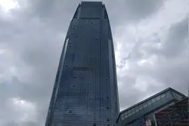 太震撼了，小妹打卡佛山顺德容桂地标性建筑第一高楼海骏达。视频封面