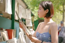 七夕放送 - Paris Vlogbook - 夏季裙装穿搭 - From IrisDaily视频封面
