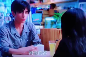 不要碰我的头，碰傻了你娶我啊！