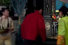 美女难产，谁料丈夫在耳边说了几句话，美女大叫一声孩子生下来了视频封面