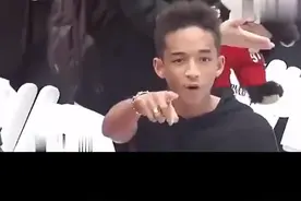 威尔史密斯的儿子看到成龙表情亮了视频封面