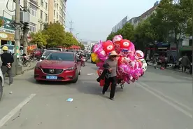 湖北麻城，好消息！三月份家里有老人的补贴来了……视频封面