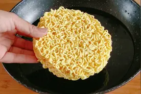 原来方便面这样煮才正确，劲道爽滑又营养，可惜好多人都还不知道视频封面