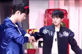 X玖少年团成员公主抱深蹲，肖战男友力爆棚，一下就抱起了郭子凡视频封面