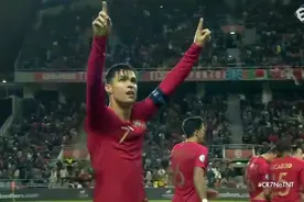 【葡萄牙6-0立陶宛】回到国家队就爆，C罗轻松戴帽！！视频封面