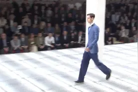 硬朗的英俊长相 完美身材圈粉无数 男模Nicolas Ripoll ！视频封面