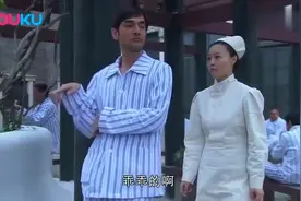 精神病院都是人才，两个精神病坐在一起，对话简直能把人笑死！视频封面