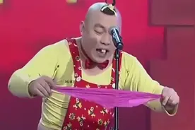 程野与郝莎莎表演二人转边唱歌变表演绝活还变了个魔术视频封面