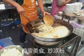 河南三门峡最大集市，货品齐全，看看有你想要的吗？视频封面