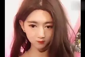 美女卸妆后变大叔，亲眼看完吓到我了！视频封面